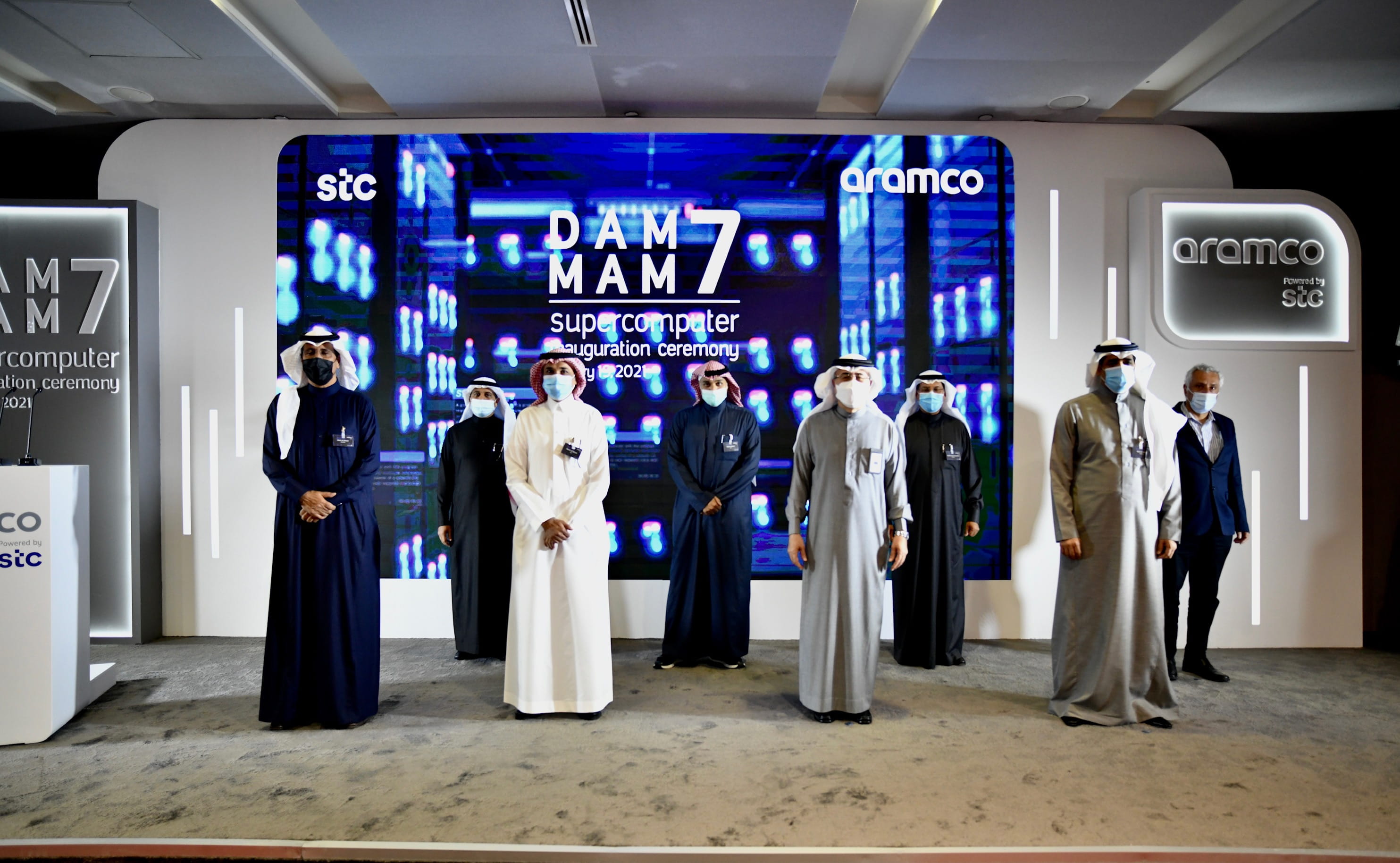 Aramco President and CEO, Amin H. Nasser, in a group photo with company officials.
